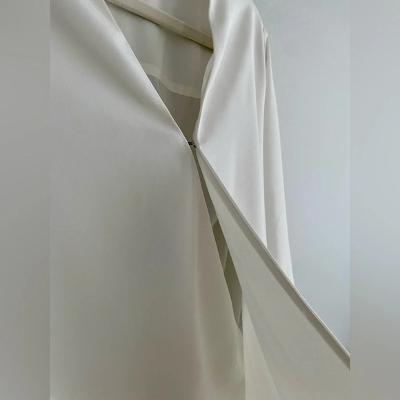 MICHAEL Michael Kors White Long sleeve Hi-Low Wrap Blouse  XS - Picture 4 of 6